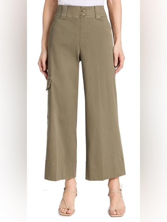 SPANX Pants - Spanx Stretch Twill Cargo Pants in Olive Size Medium